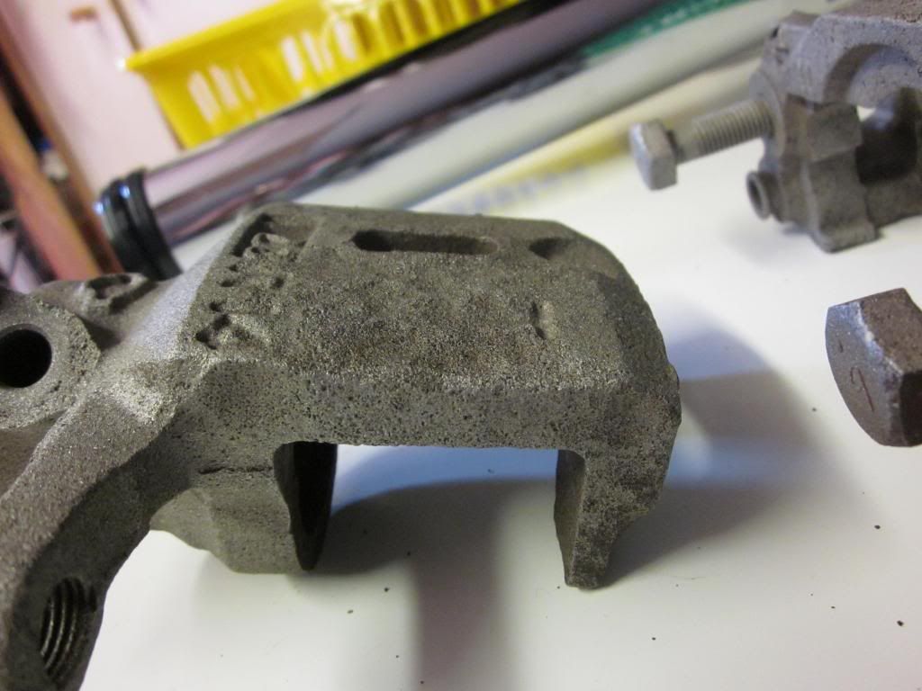 How to rebuild S13 rear calipers